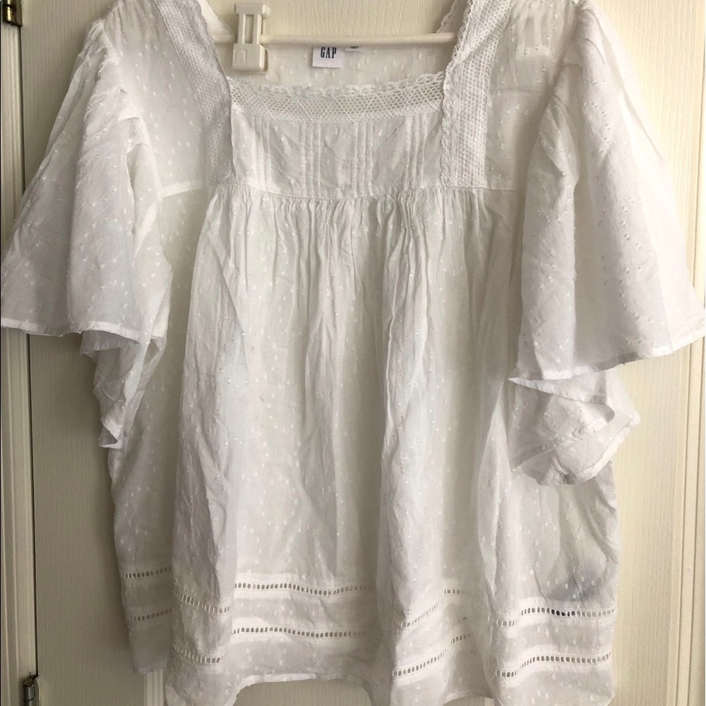 Gap NWT White Swiss Dot Airy Top XL